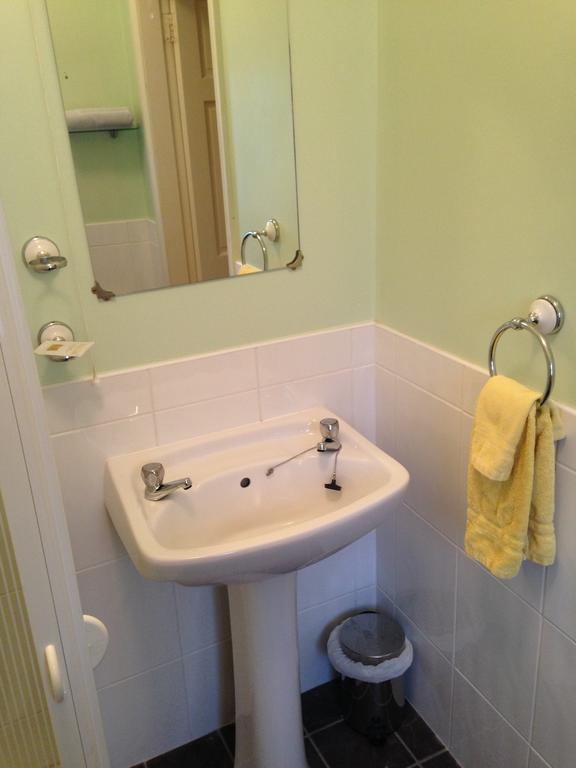 Camolin Kilbora B&B חדר תמונה