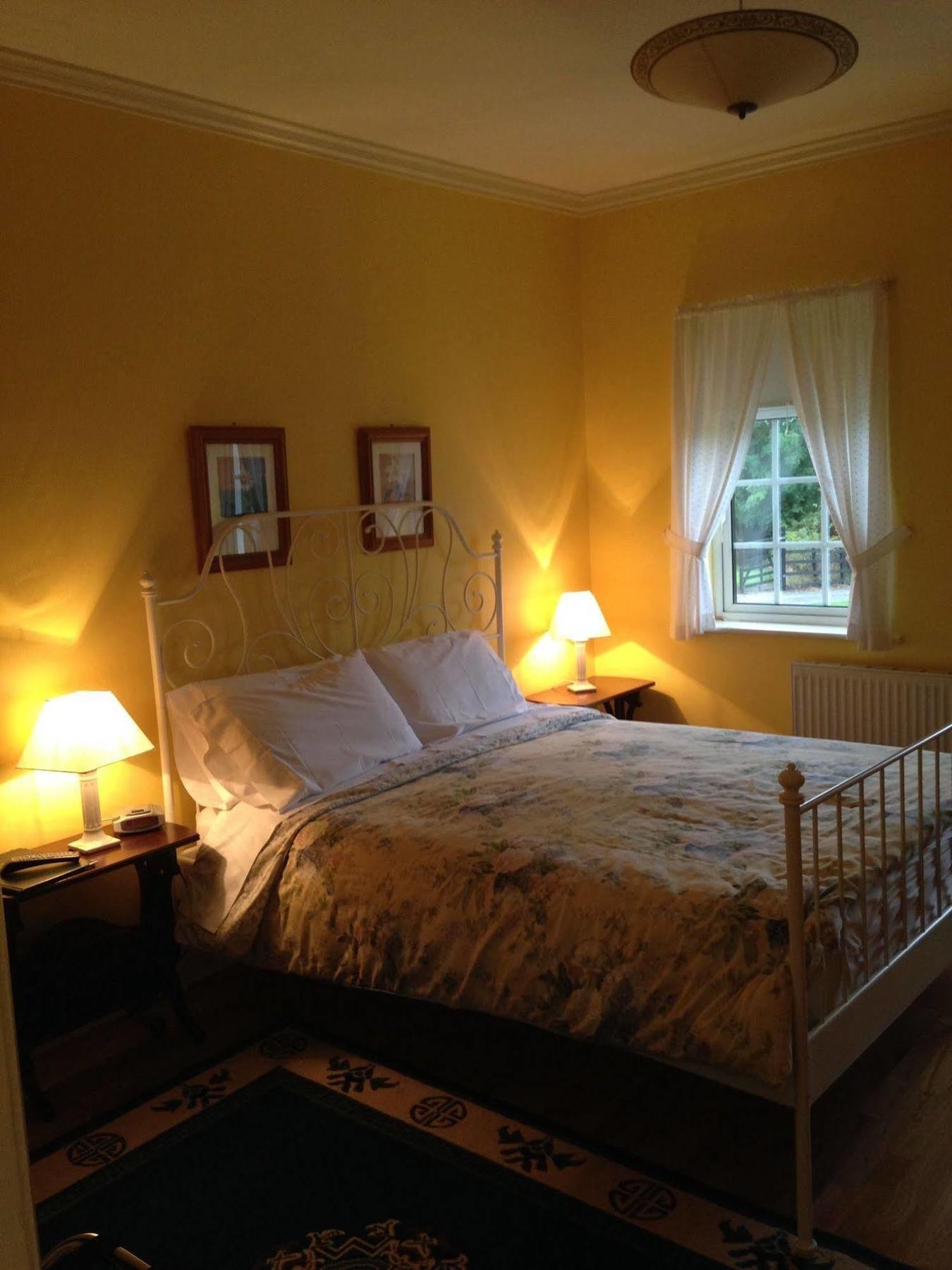 Camolin Kilbora B&B מראה חיצוני תמונה